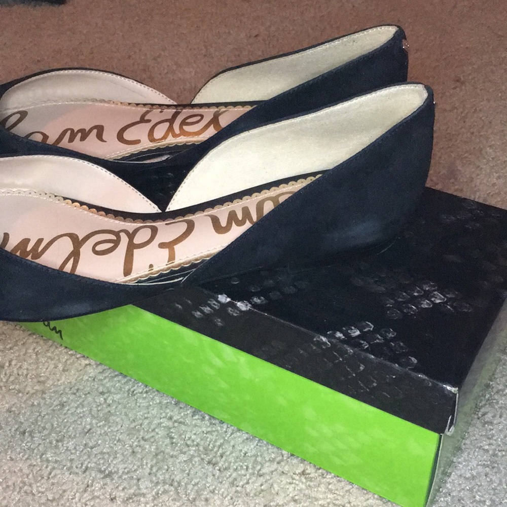 Sam Edelman black slip ons!! - Picture 3 of 3